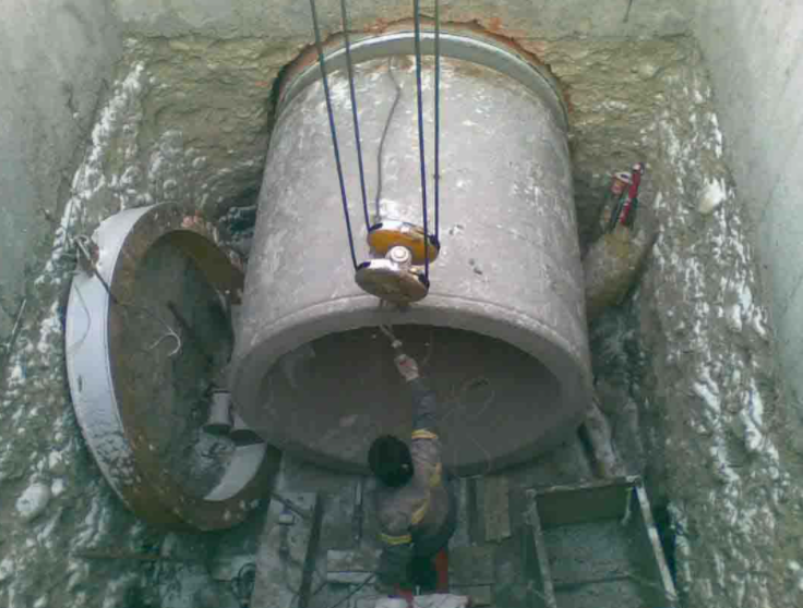 非开挖施工队 非开挖施工队